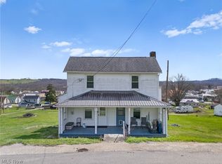 110 Dewey Ave, Freeport, OH 43973