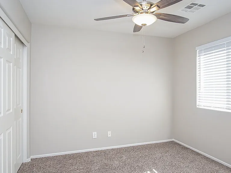 9213 Millikan Ave — Photo 9