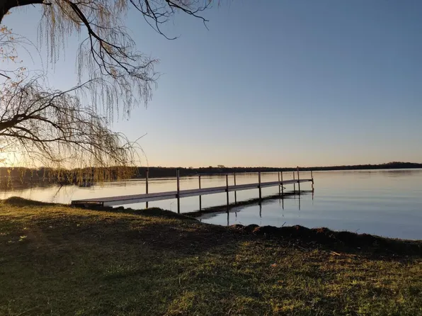 2473 Lake Ave #2, White Bear Lake, MN 55110
