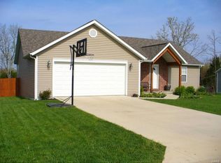 102 Mesa Dr, Waynesville, MO 65583