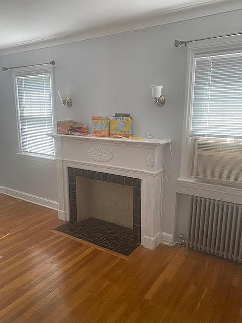 1st image of 30 Carnation Ave