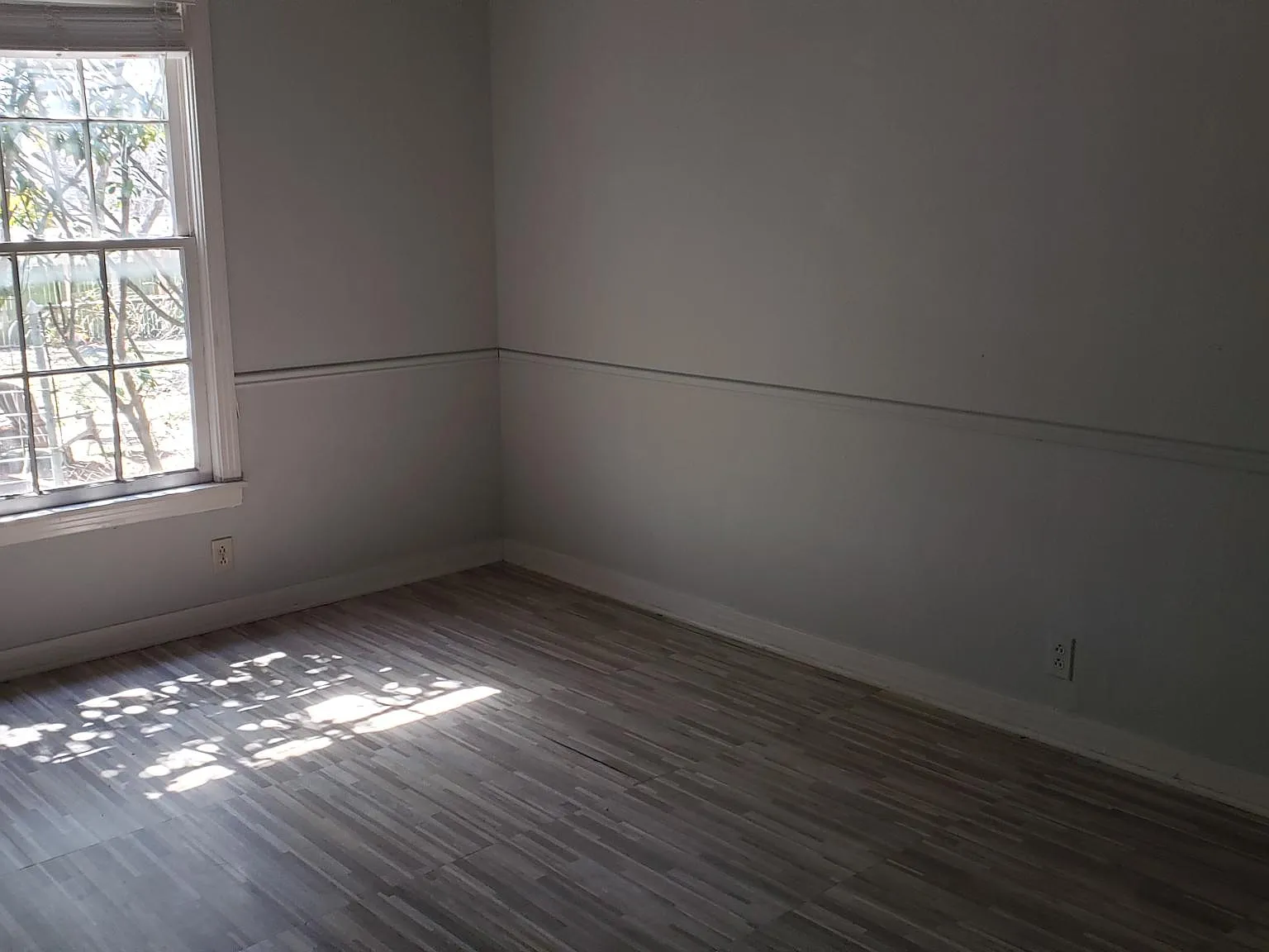 3 bed, 2132 sqft, $2,200 — Photo 3