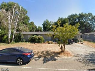3335 Sacramento Dr, Redding, CA 96001