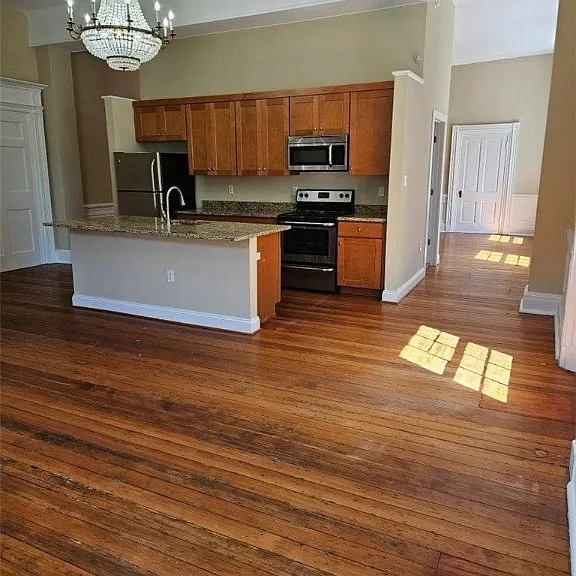 1144 W Grace St #108 — Photo 14