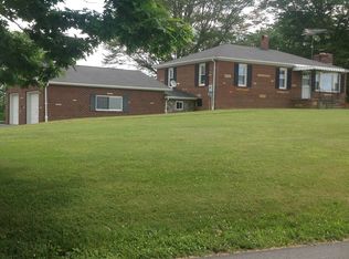Hc65 Bx64b    Seminole Road, Forest Hill, WV 24935
