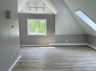 41 Ardoene St FLOOR 3, Providence, RI 02907