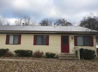 5631 Hughes Rd APT F, Lansing, MI 48911