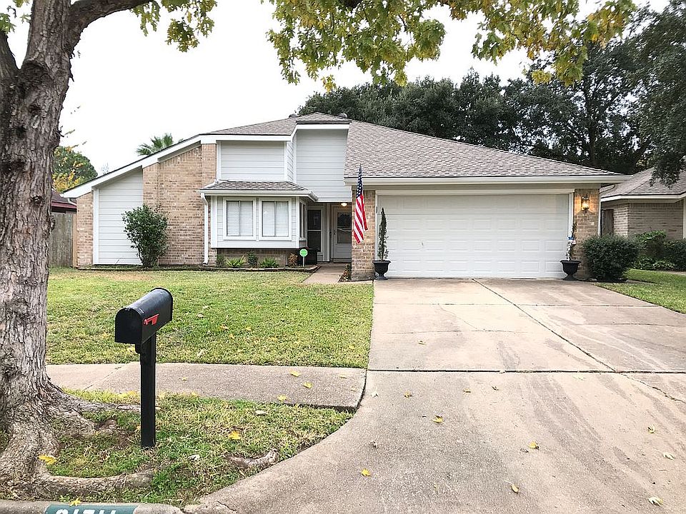 1st image of 21711 Park Bend Dr