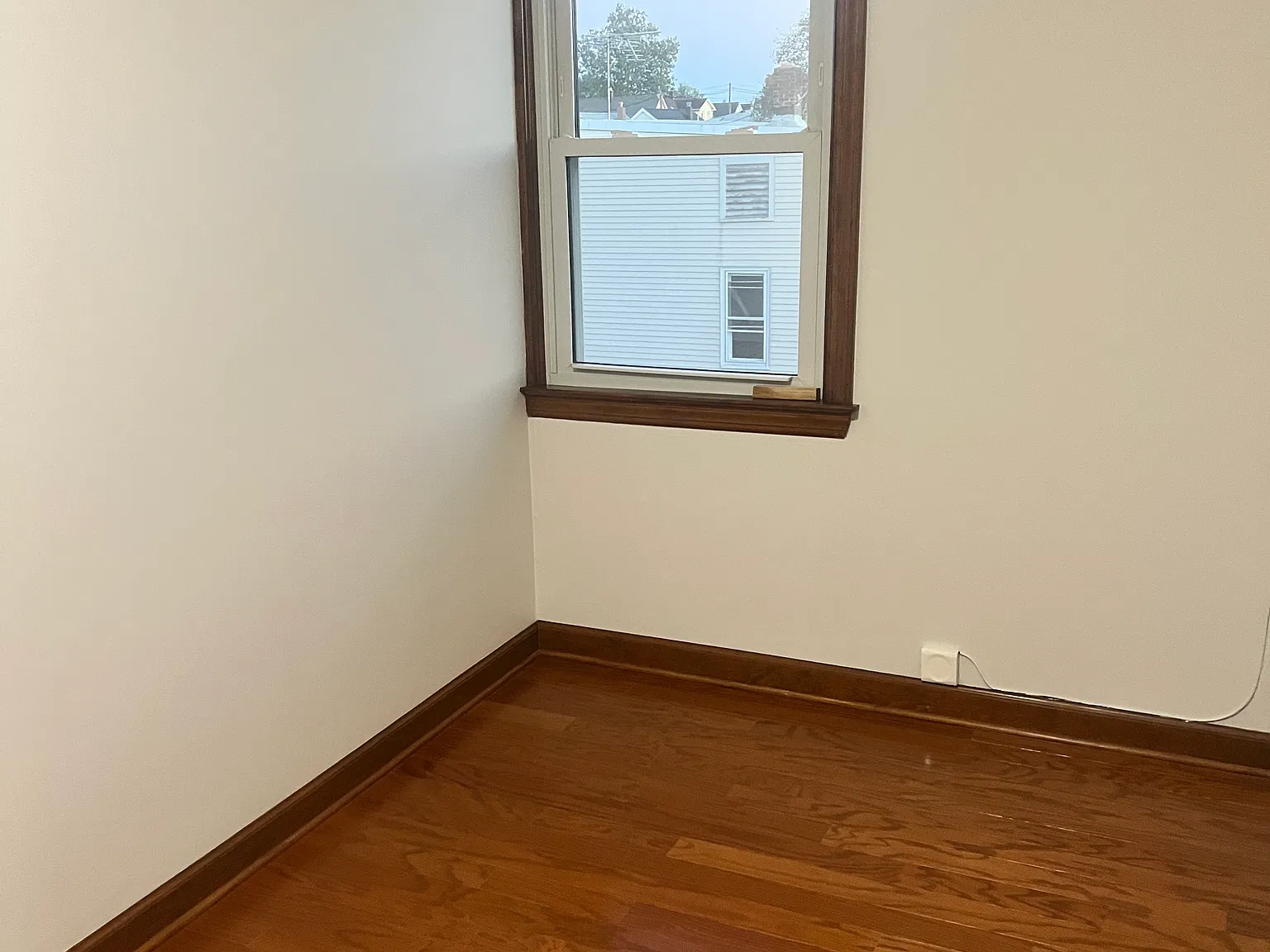 1 bed, $1,350 — Photo 2