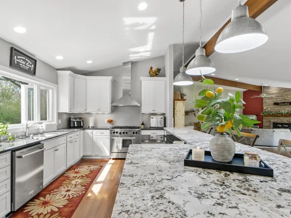W5472 Hwy B, Rio, WI 53960