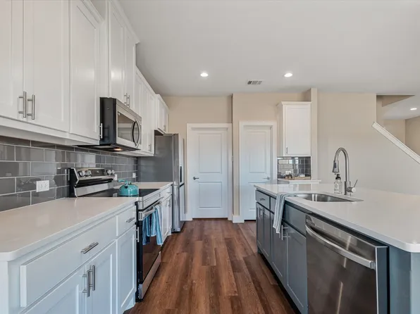 430 Cirrus Cir, Muenster, TX 76252
