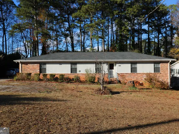 6191 Meadowbrook Dr, Norcross, GA 30093