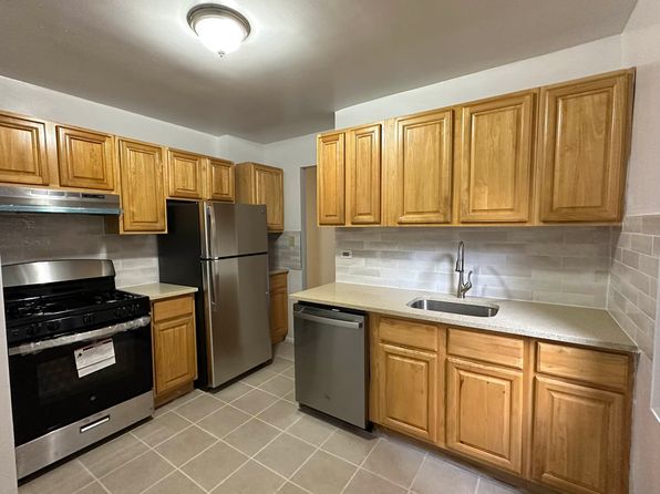 6495 Broadway APT 3S