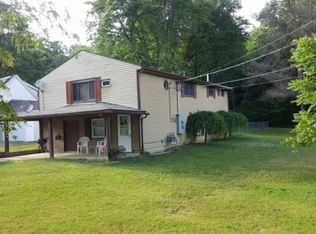 5759 Everett East Rd, Hubbard, OH 44425