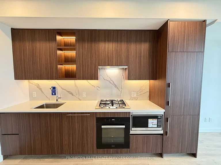 68 Esther Shiner Blvd #809 — Photo 4