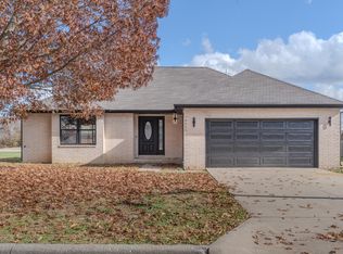 2530 S Hartford Avenue, Bolivar, MO 65613