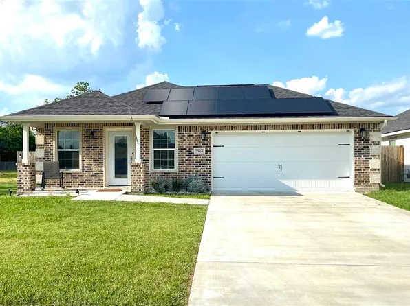 2065 Sabrina Ln, Beaumont, TX 77703