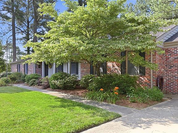 5th image of 4305 Delray Dr