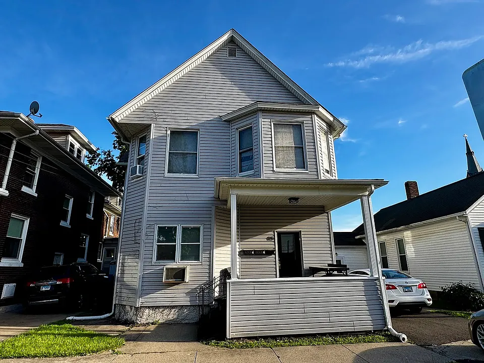 119 E Superior St #1