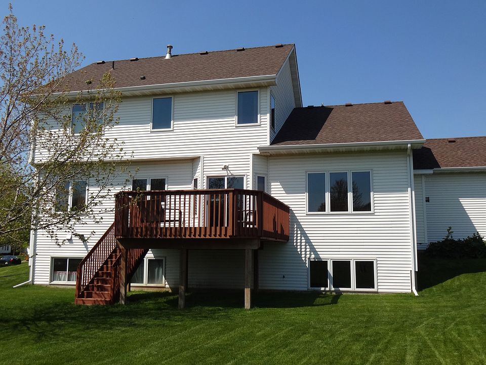 2nd image of 9364 178th St W