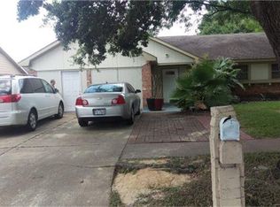 8911 Sunny Field Dr, Houston, TX 77099