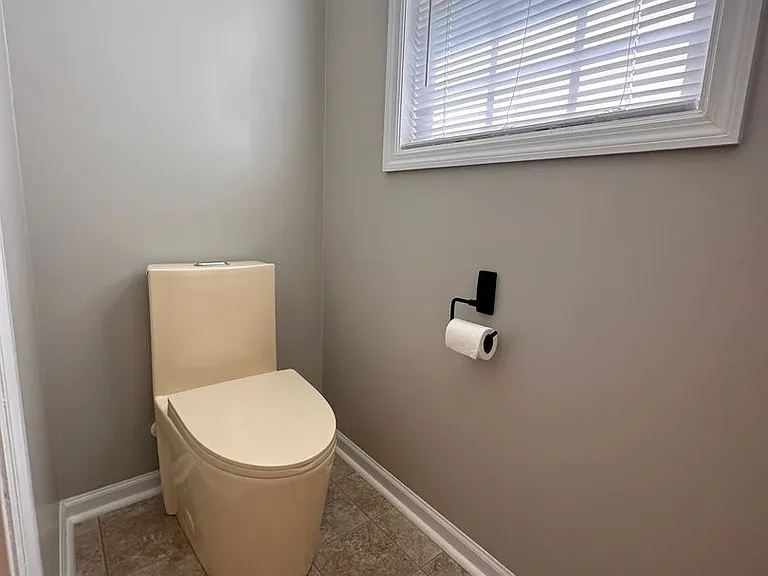 102 Brookhaven Dr — Photo 25