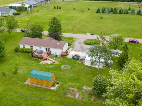 6878 Dairyland Ln, Rudolph, WI 54475