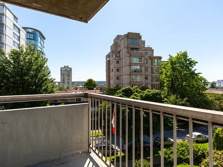 1265 Burnaby St #604 — Photo 15