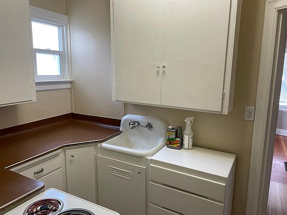 5th image of 810 N 6th St #A