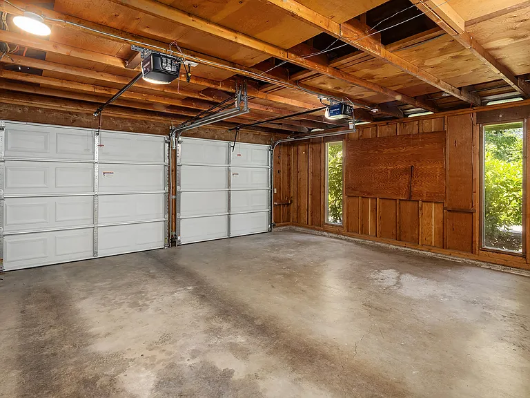 2 Car Garage