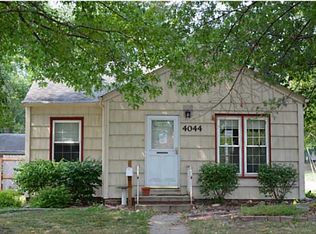 4044 8th St, Des Moines, IA 50313
