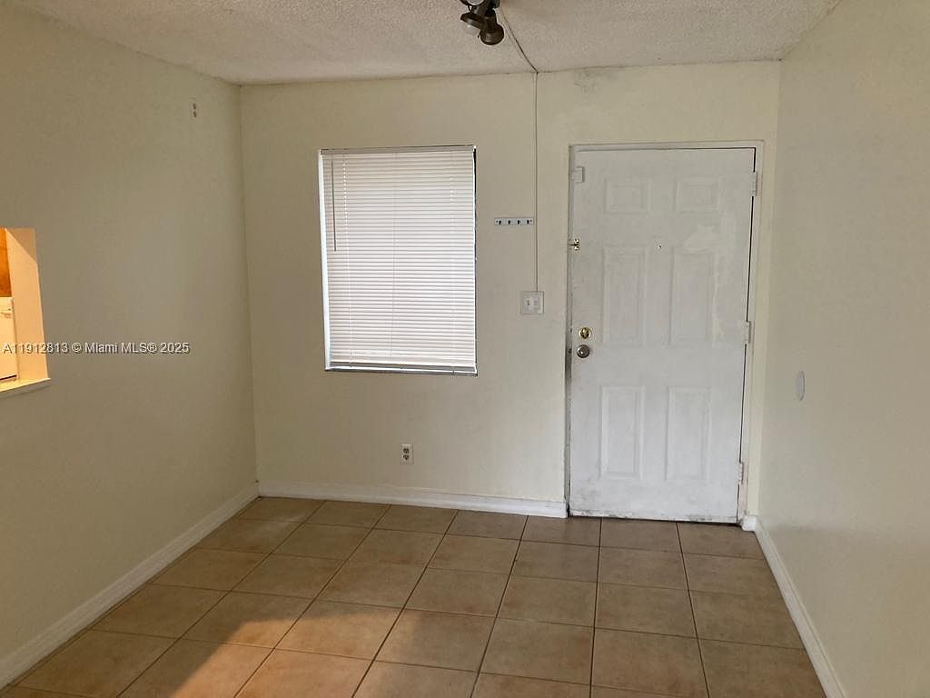 1750 N Congress Ave APT 103