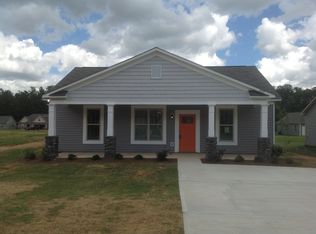 2105 Dutch Ct, Opelika, AL 36801