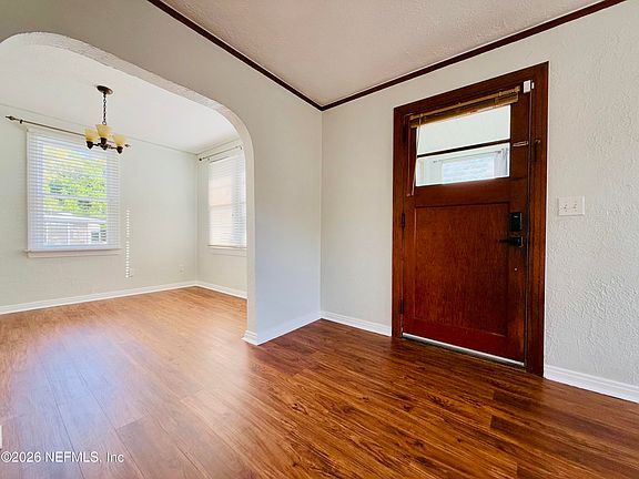 5th image of 2043 HUNTSFORD Road