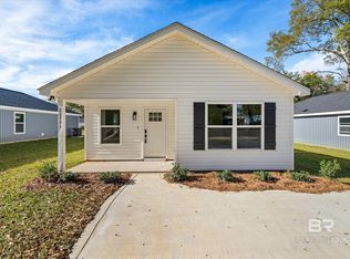 22771 Racine St, Robertsdale, AL 36567