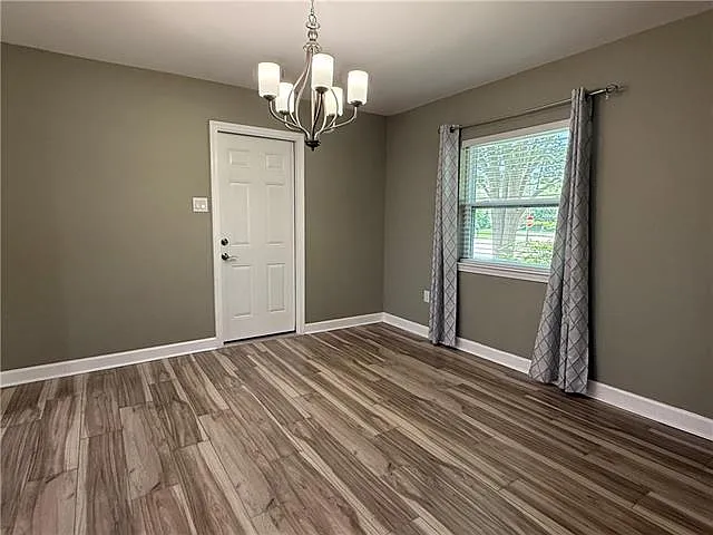 200 Tallwood Dr — Photo 22