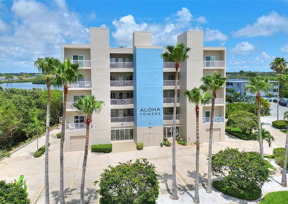 1st image of 19627 GULF BOULEVARD #103