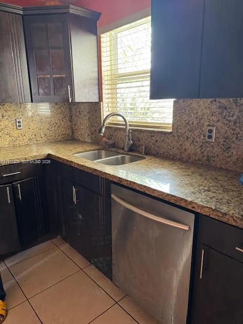 1804 SW 95th Terrace, Miramar, FL 33025 — Photo 1