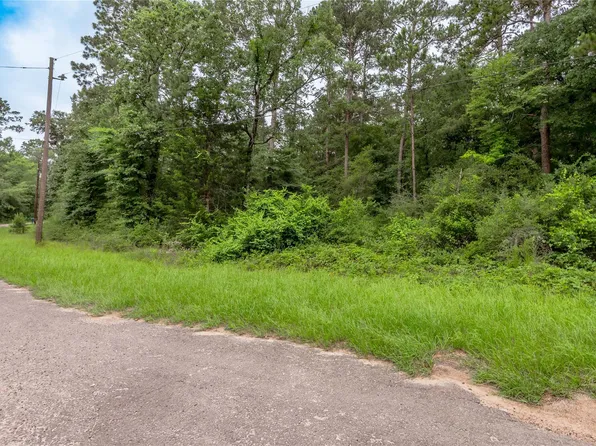 56 Post Oak Cir #Oak, Trinity, TX 75862