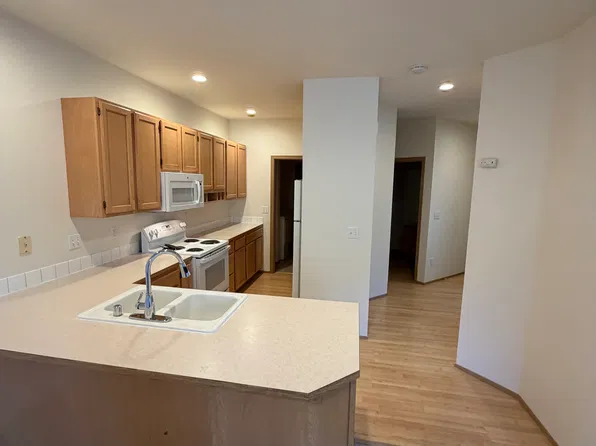 12504 63rd Ave E, Puyallup, WA 98373