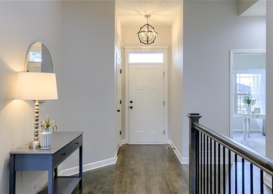 905 Crestwood Dr, Grain Valley, MO 64029 Zillow