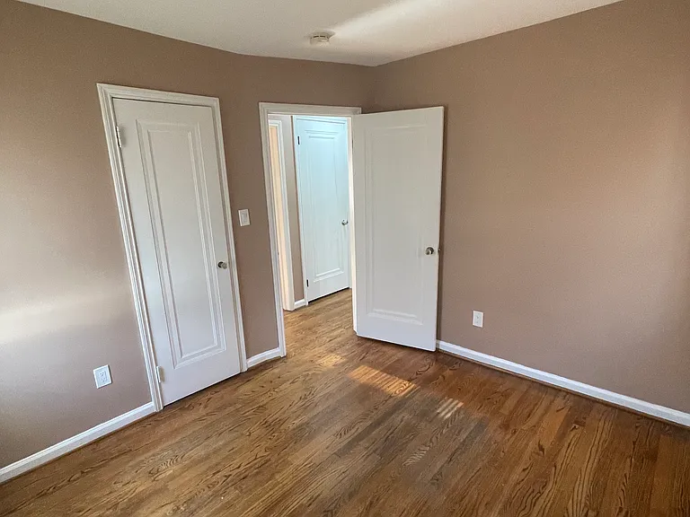 22785 Arlington St — Photo 18