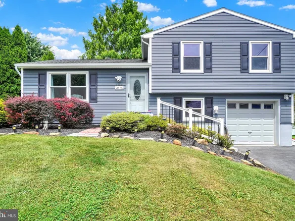 2875 Honey Valley Rd, Dallastown, PA 17313