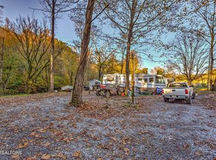 333 Frost Bottom Rd, Oliver Springs, TN 37840