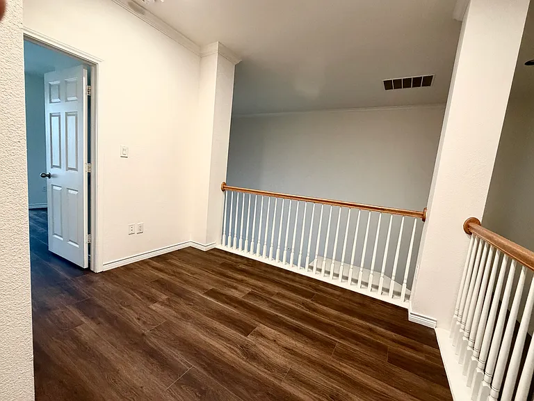 1206 Emerald Glen Trl — Photo 16
