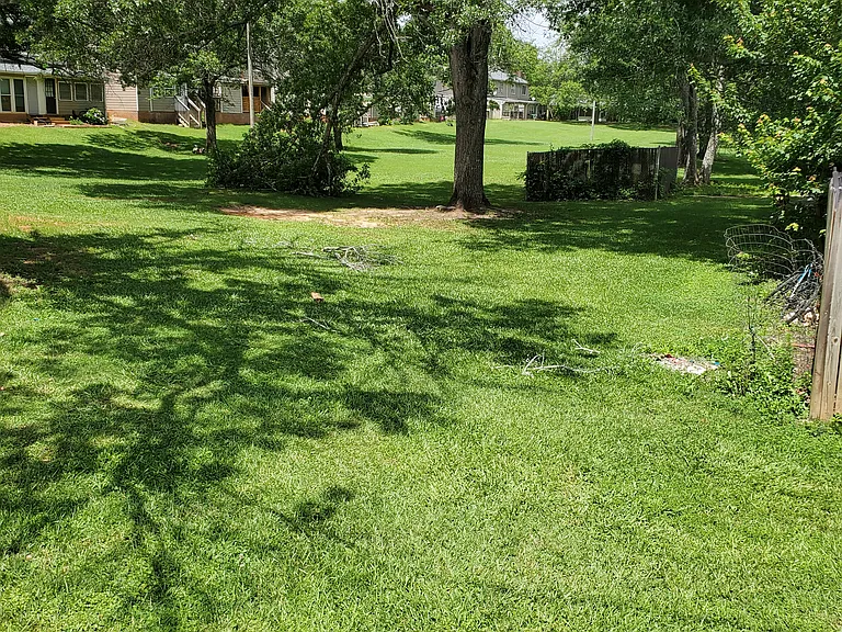 2080 Kings Gate Cir #C — Photo 18
