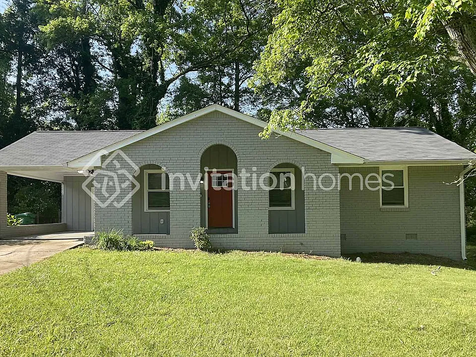 649 El Prado Ct
