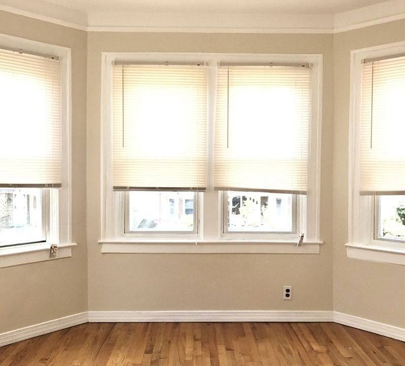 1st image of 2363 38th St #1