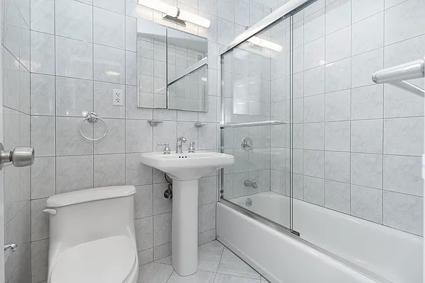 Rented by Siba Management Inc. | media 4