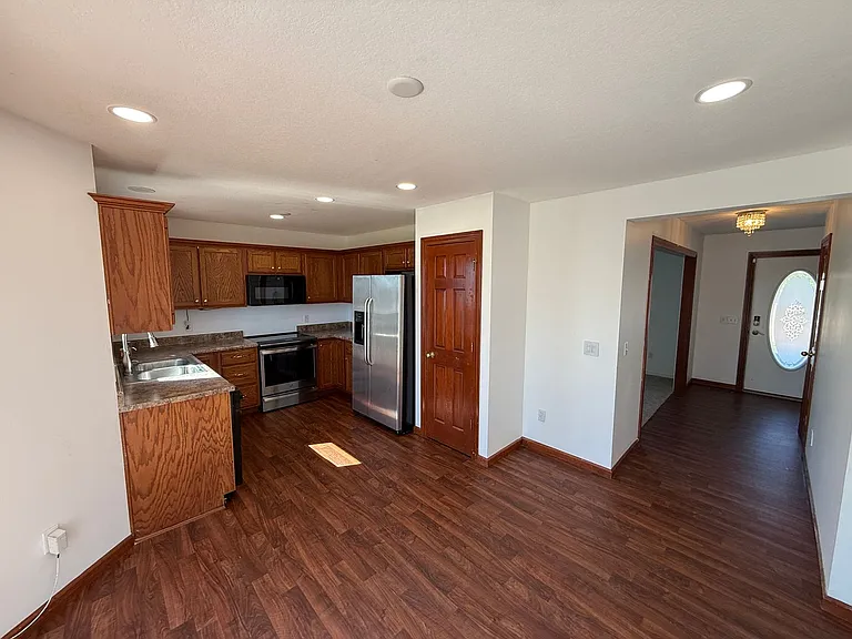 611 River Rock Pass — Photo 7
